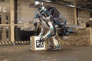 Atlas Robot Gets Bullied